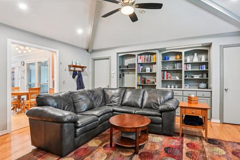 6436 Embers Road Dallas TX 75248