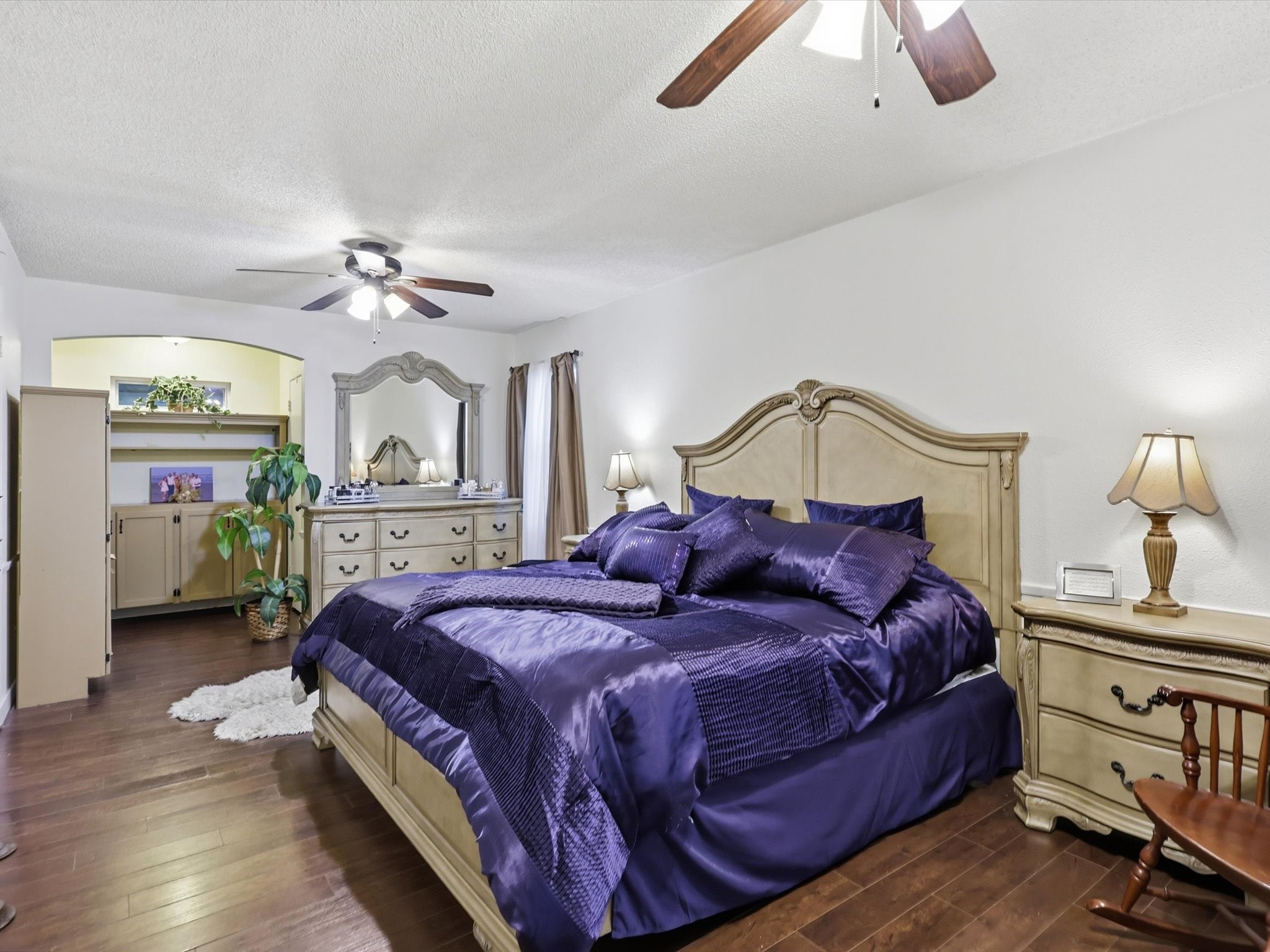 2801 Oak Cliff Lane Arlington TX 76012