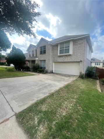 5512 Thornberry Drive Fort Worth TX 76137