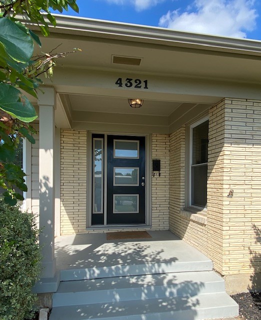 4321 Clay Avenue Fort Worth TX 76109