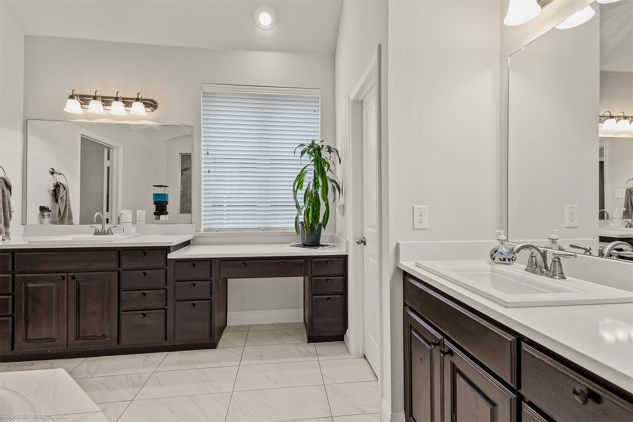 1026 Longhill Way Forney TX 75126