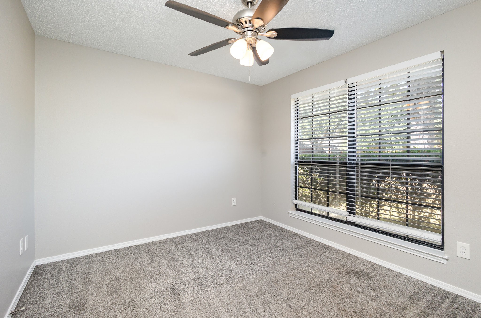 5905 Sterling Green Trail Arlington TX 76017
