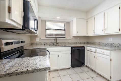 5905 Sterling Green Trail Arlington TX 76017