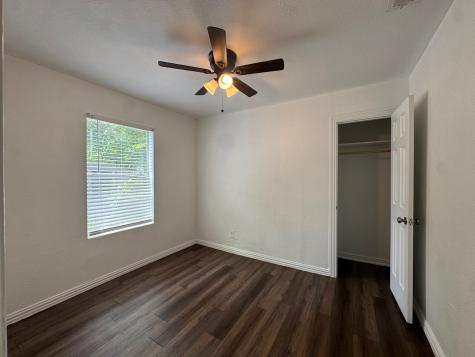 5633 Curzon Avenue Fort Worth TX 76107