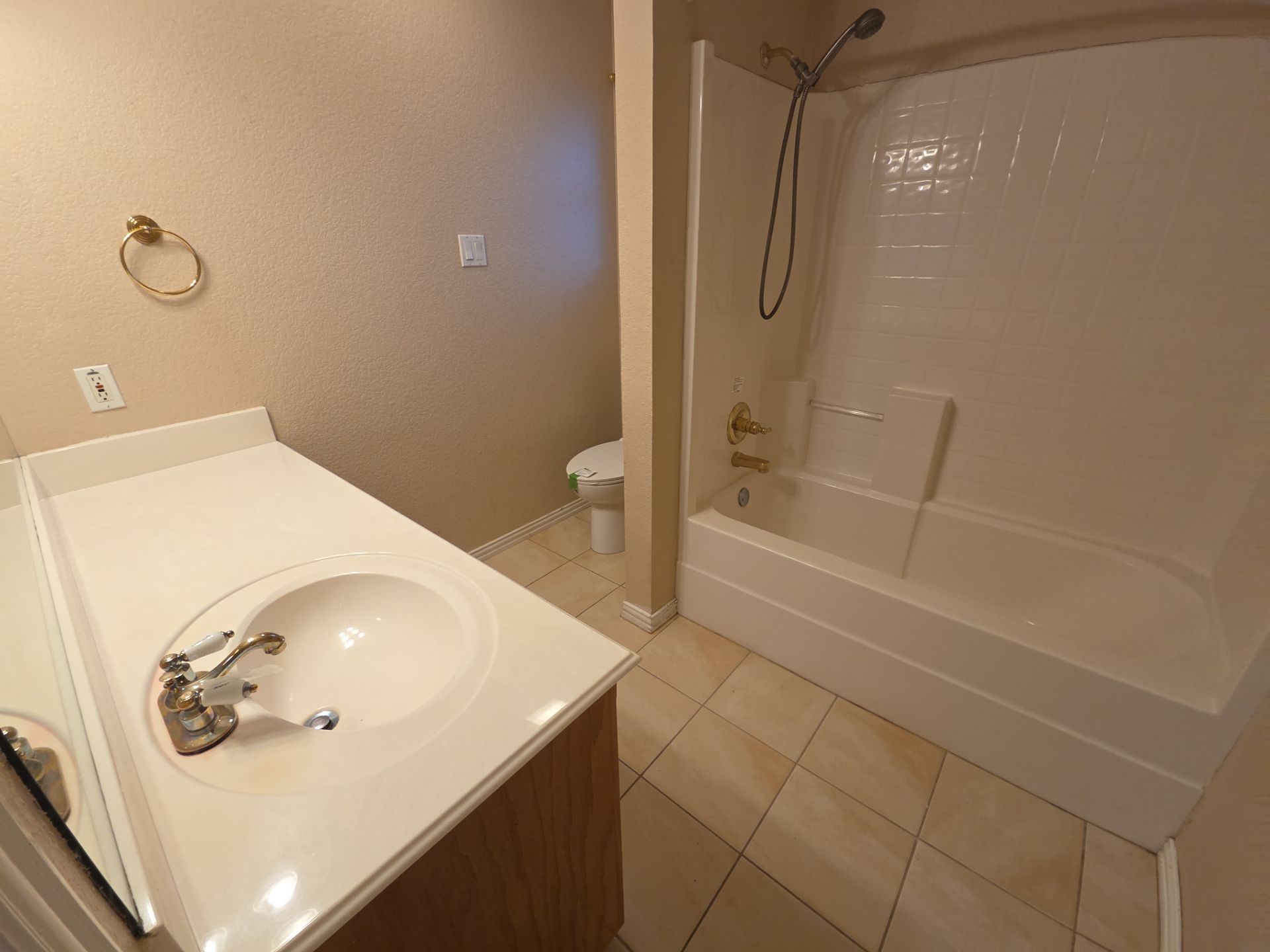 802 Justin Court Keene TX 76059