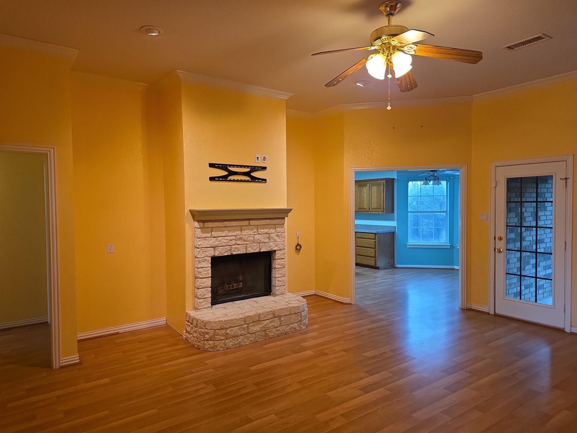802 Justin Court Keene TX 76059
