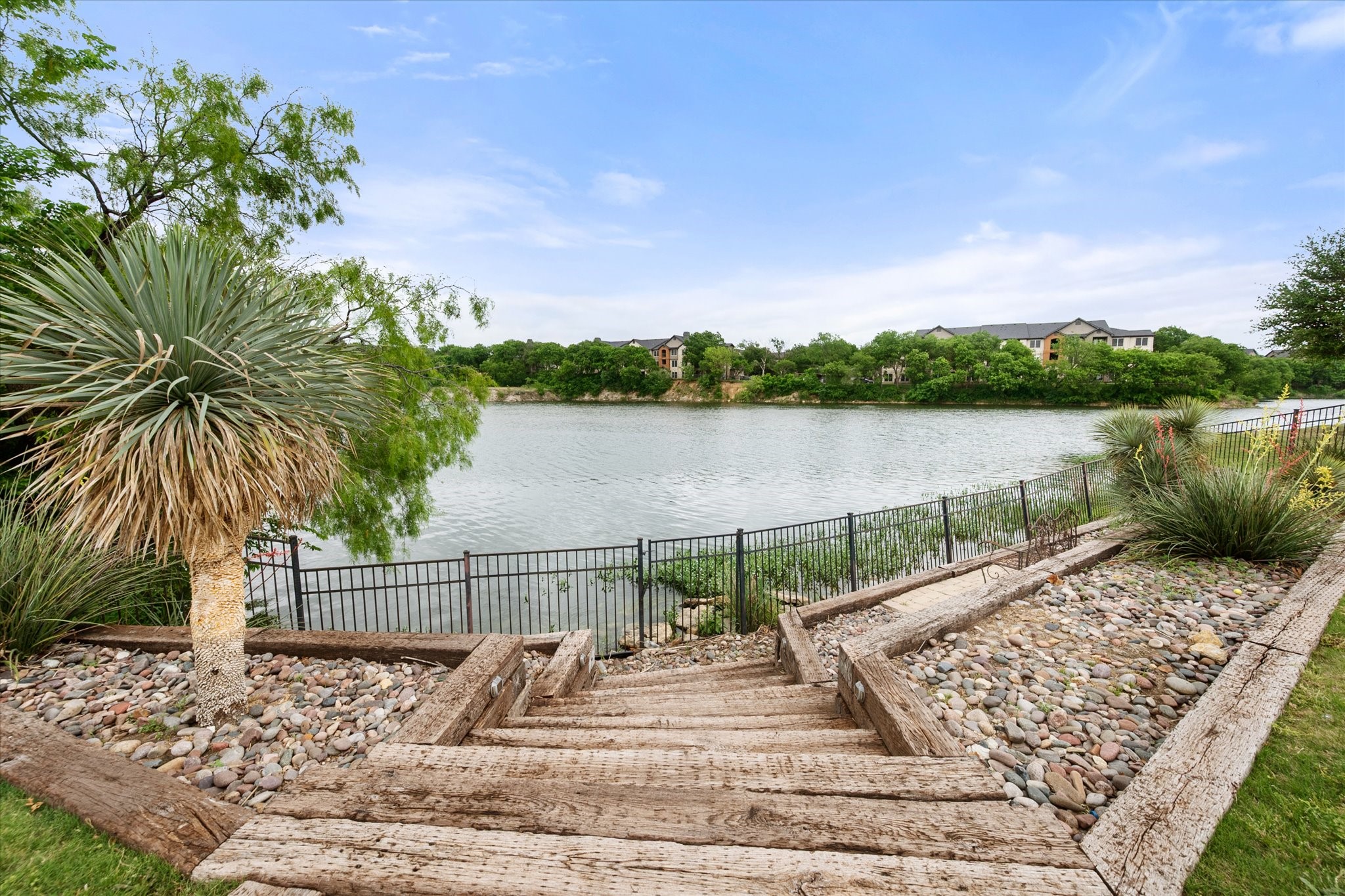 6304 Estates Lane Fort Worth TX 76137