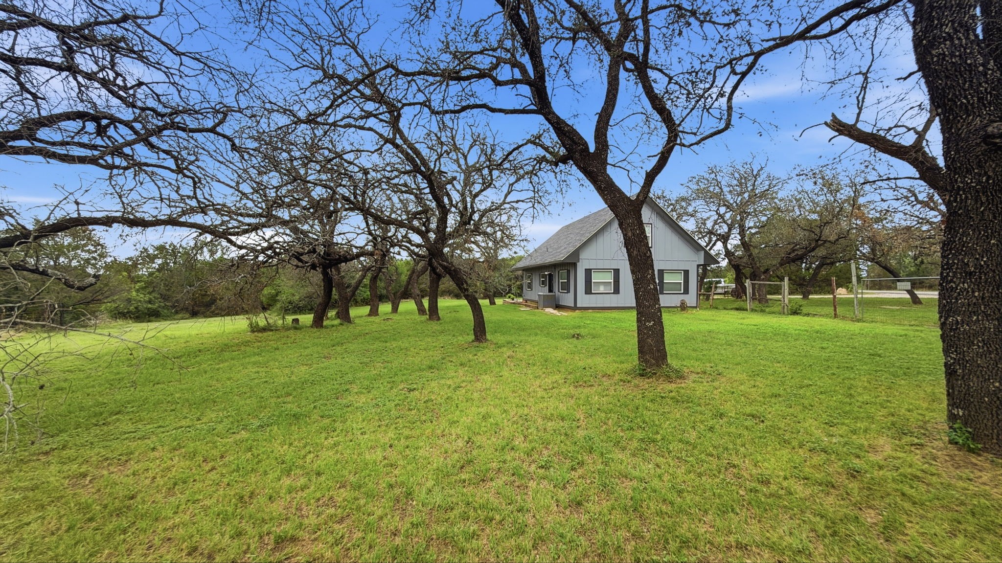 2600 Setting Sun Trail Granbury TX 76048