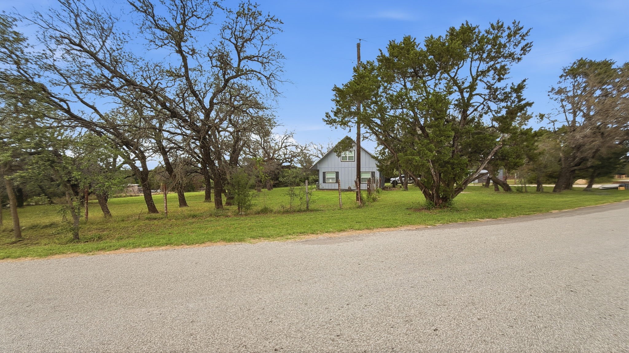 2600 Setting Sun Trail Granbury TX 76048