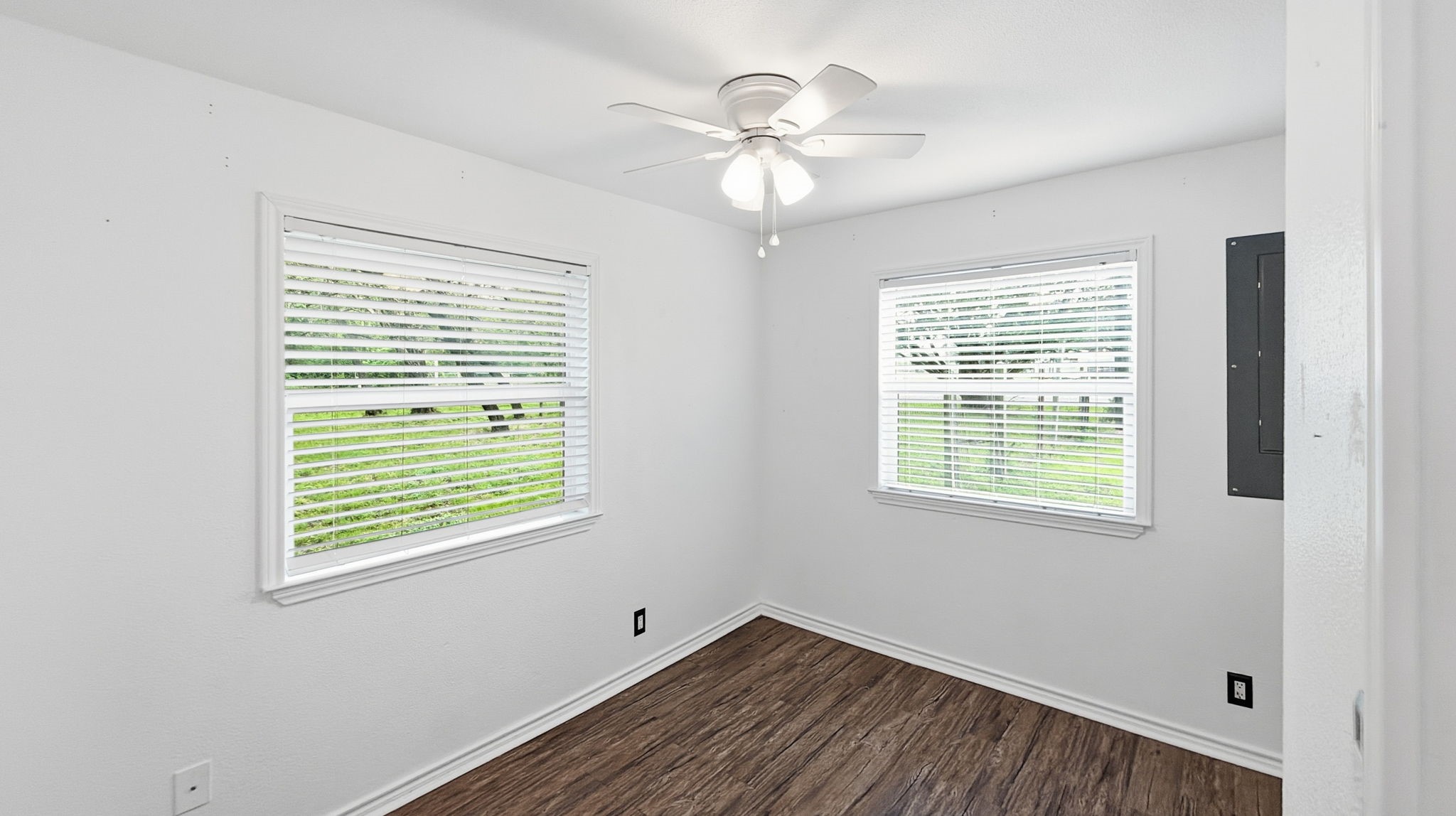 2600 Setting Sun Trail Granbury TX 76048