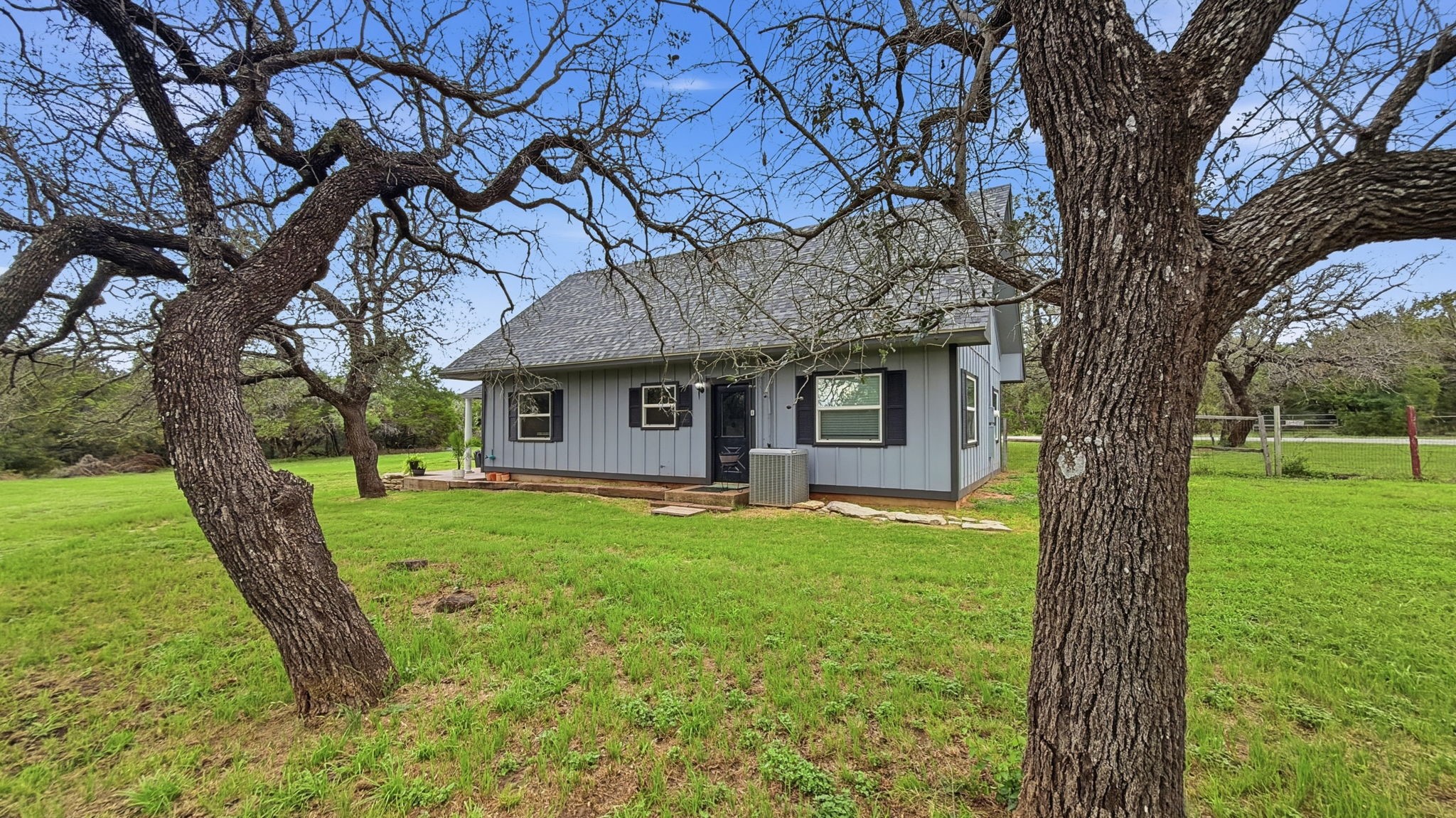 2600 Setting Sun Trail Granbury TX 76048