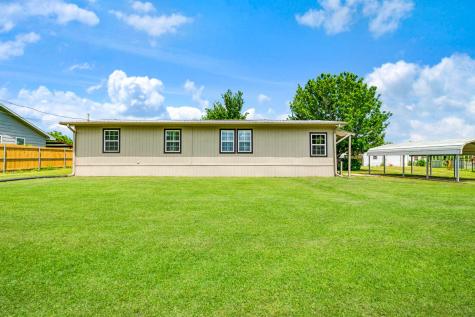 735 1st Street SW Detroit TX 75436