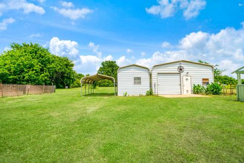 735 1st Street SW Detroit TX 75436