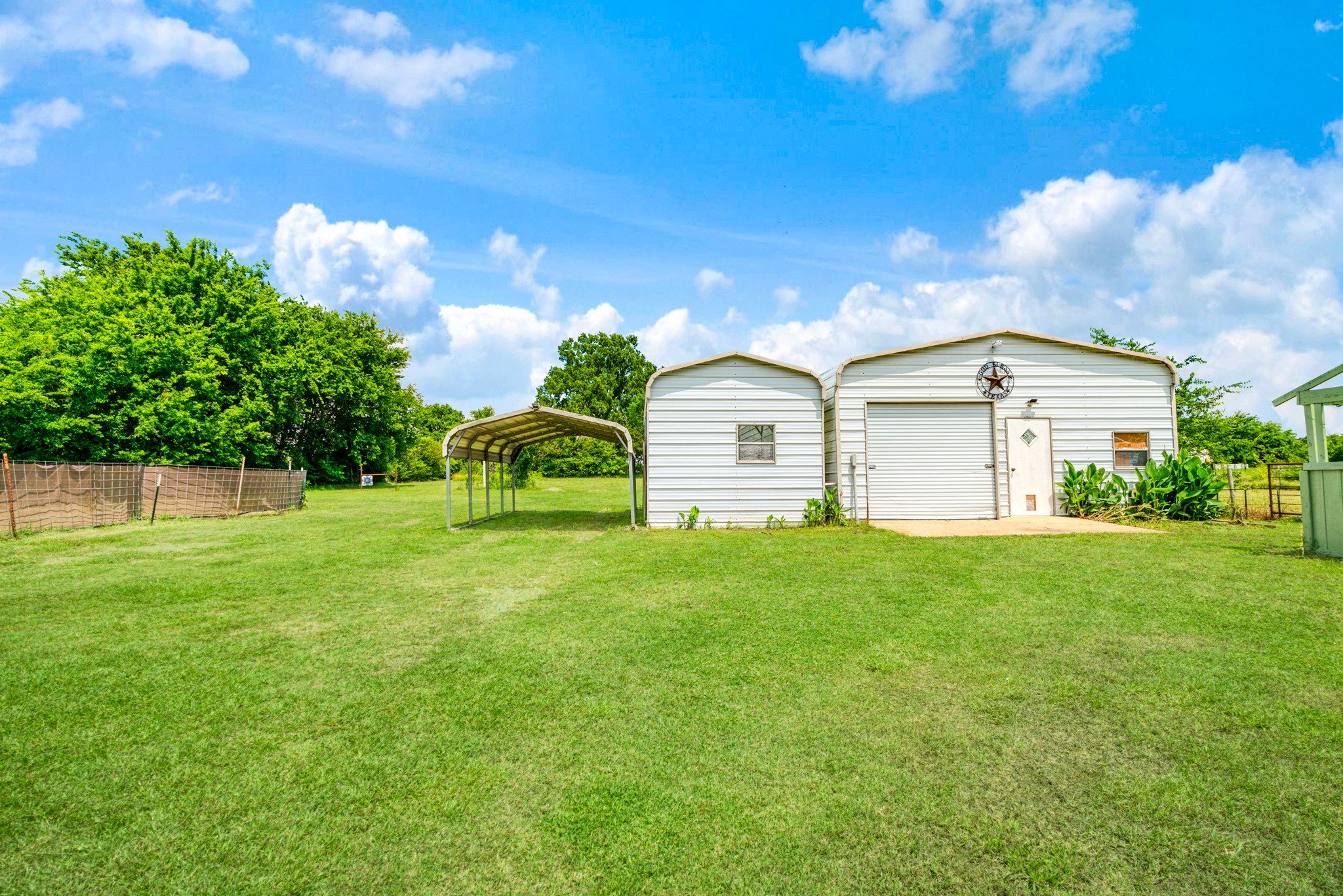 735 1st Street SW Detroit TX 75436