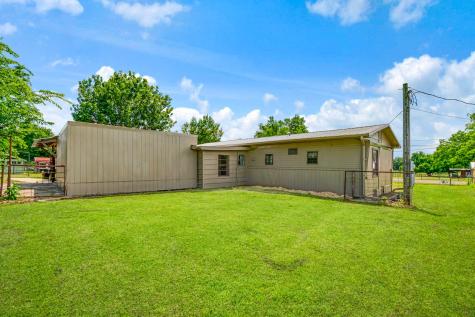 735 1st Street SW Detroit TX 75436
