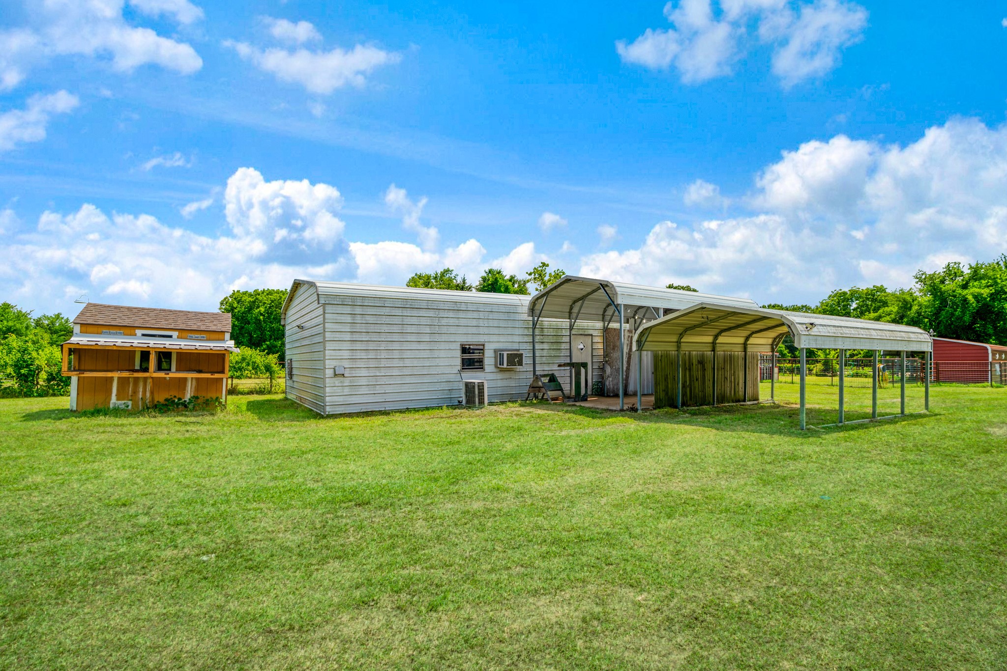 735 1st Street SW Detroit TX 75436