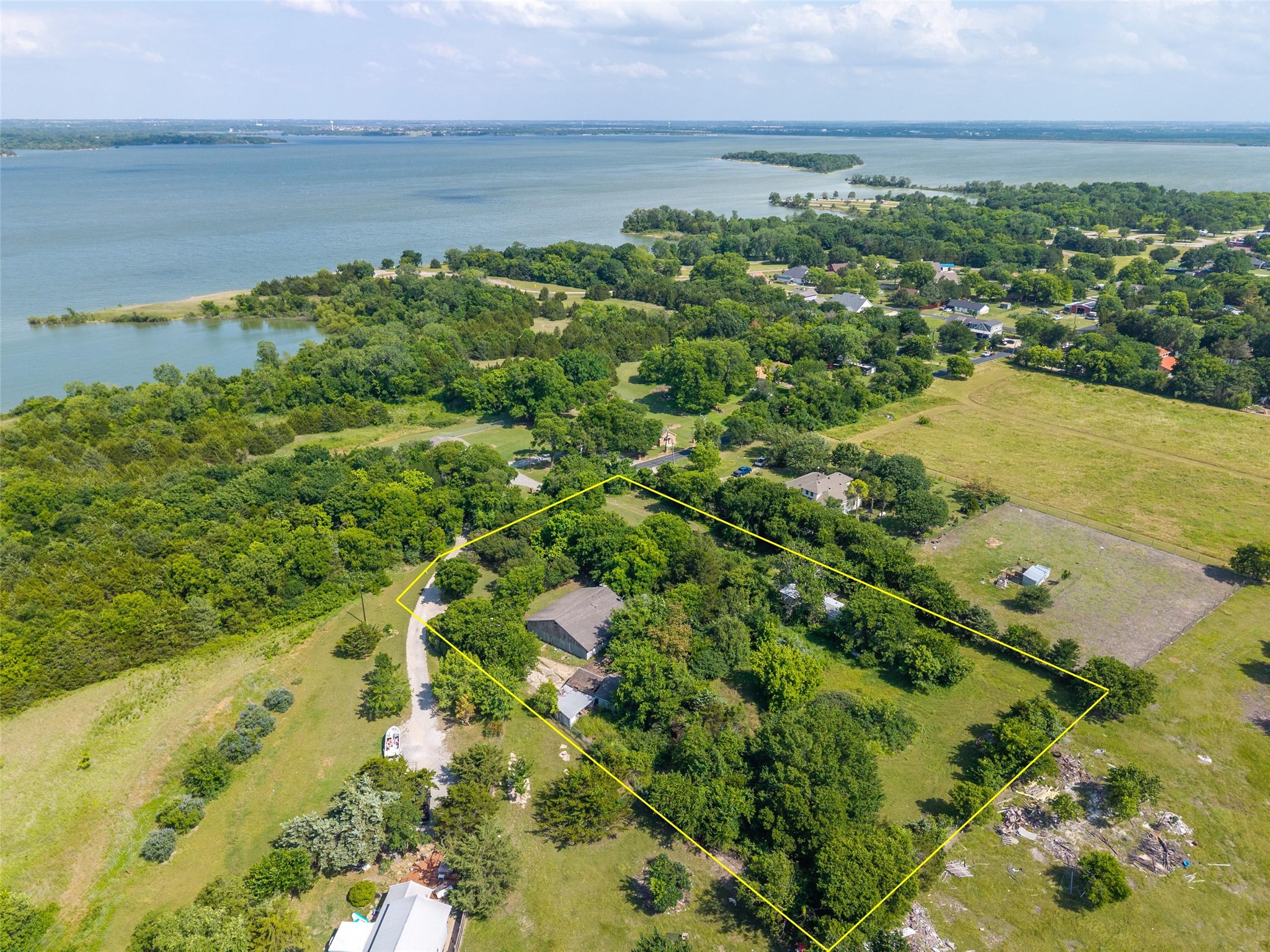 7460 County Road 990 Princeton TX 75407