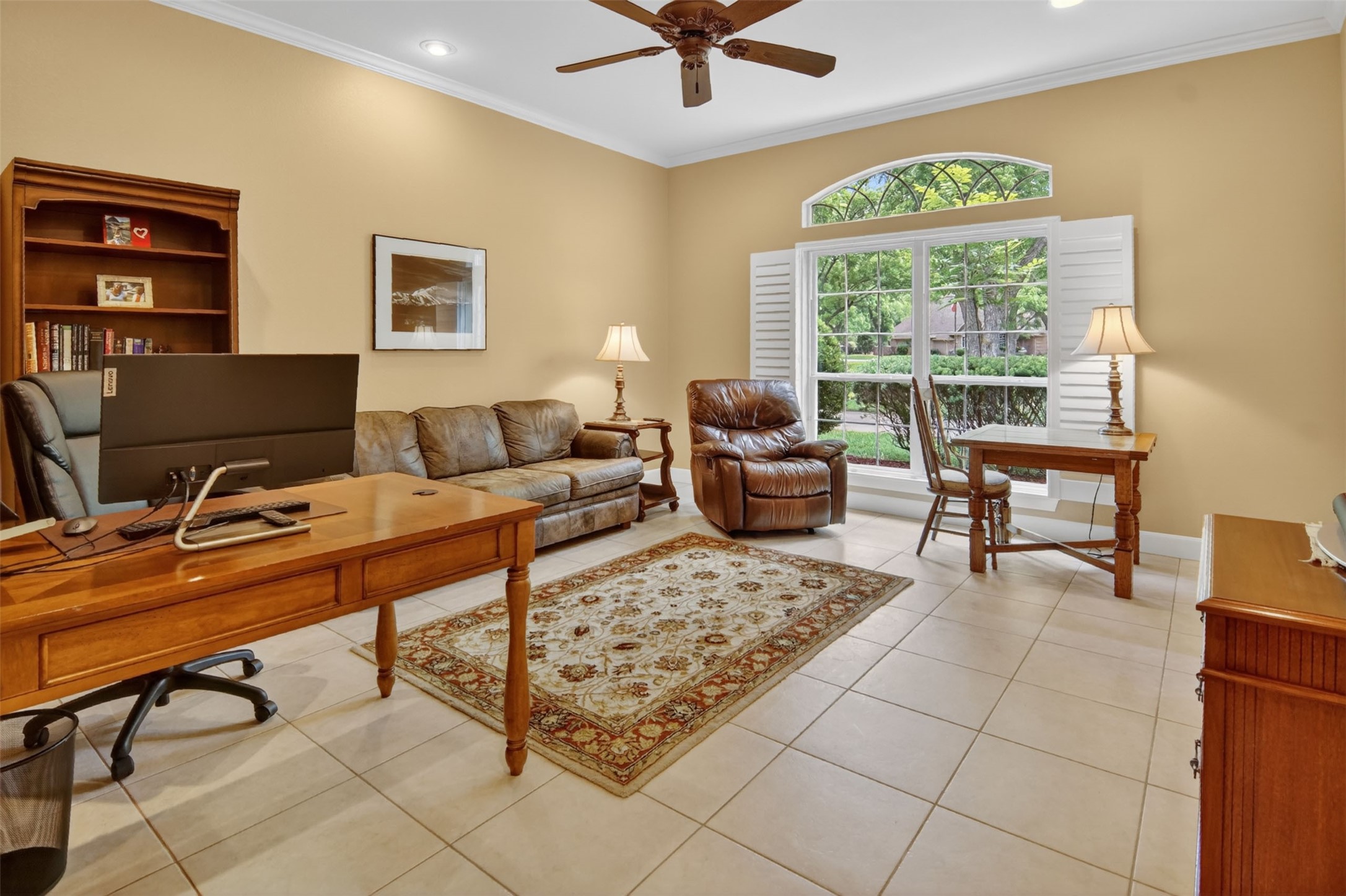 7402 Hampton Drive Granbury TX 76049