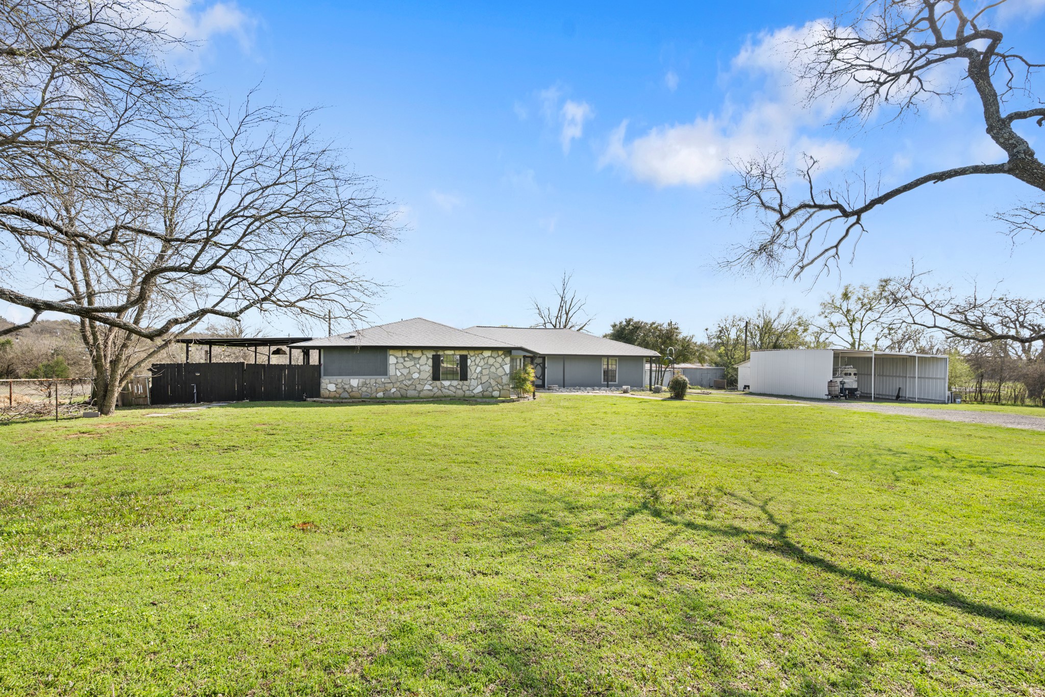 1012 County Road 701a Cleburne TX 76031