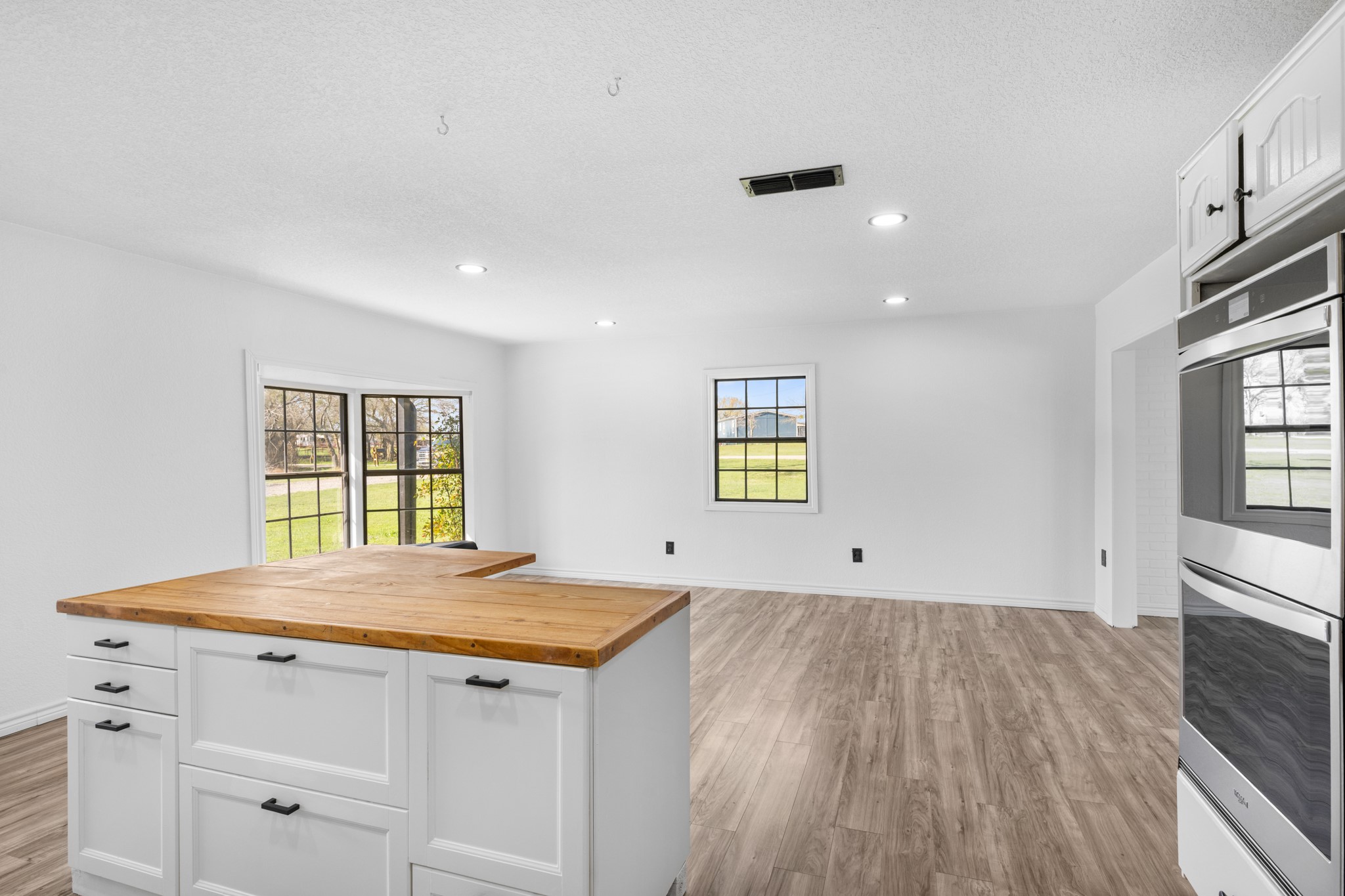 1012 County Road 701a Cleburne TX 76031