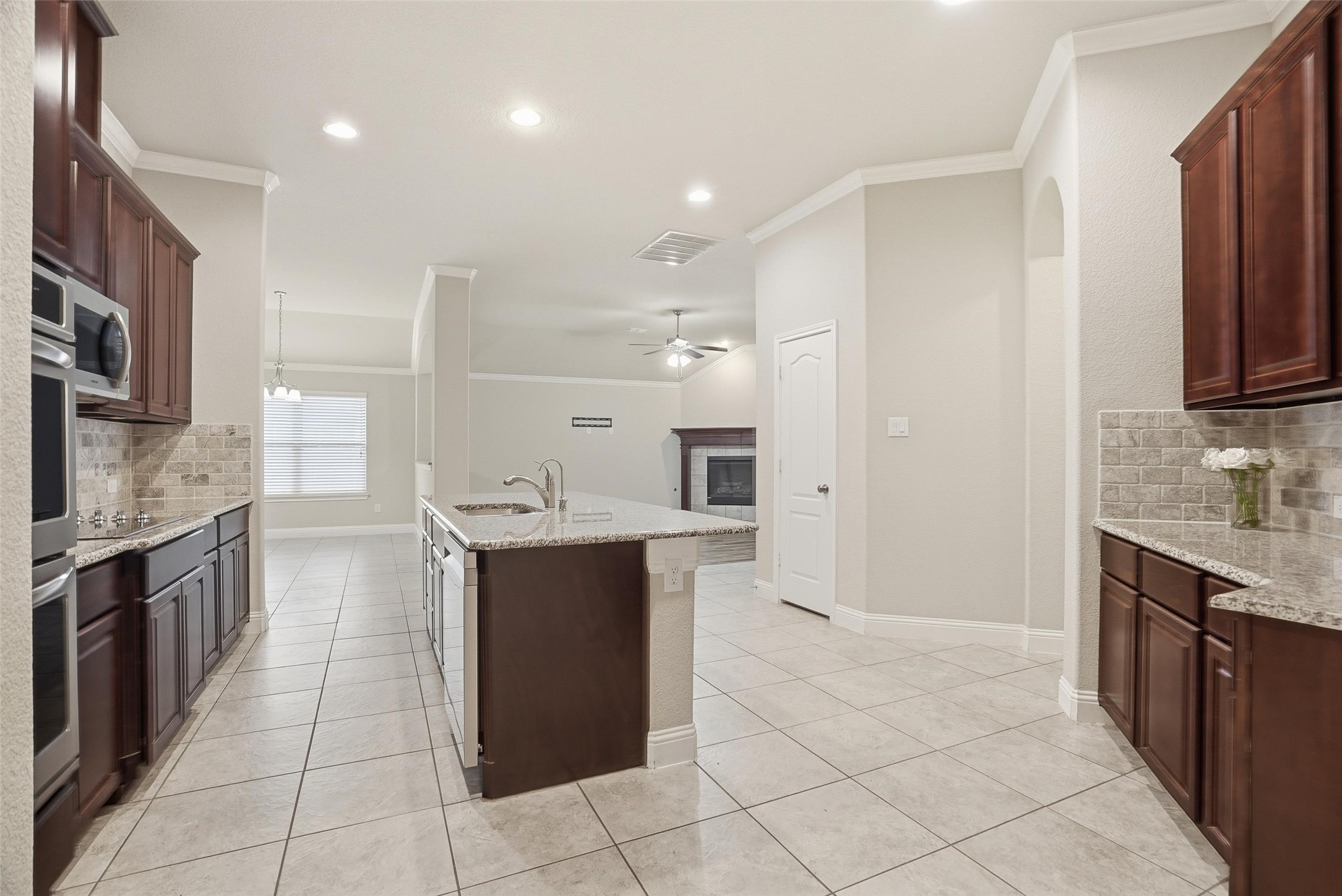 12016 Olinger Drive Fort Worth TX 76108