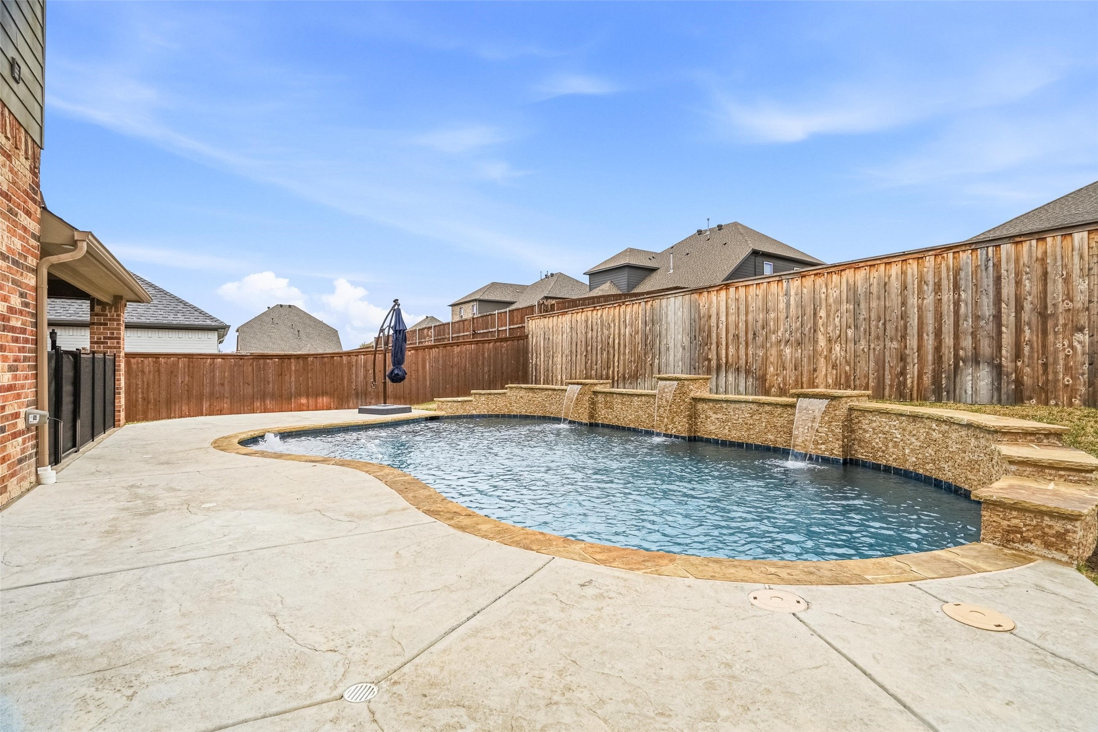 12016 Olinger Drive Fort Worth TX 76108