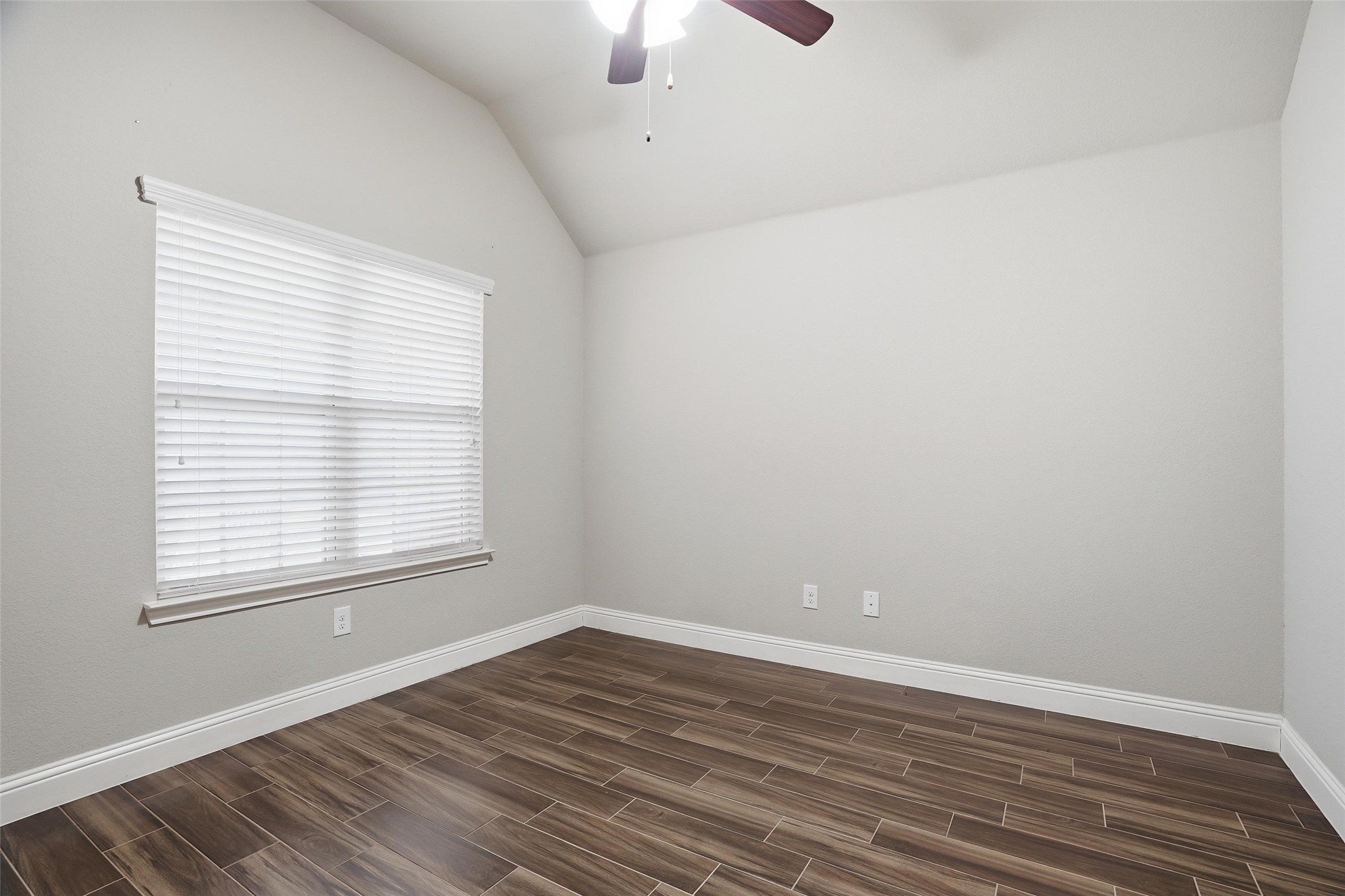 12016 Olinger Drive Fort Worth TX 76108