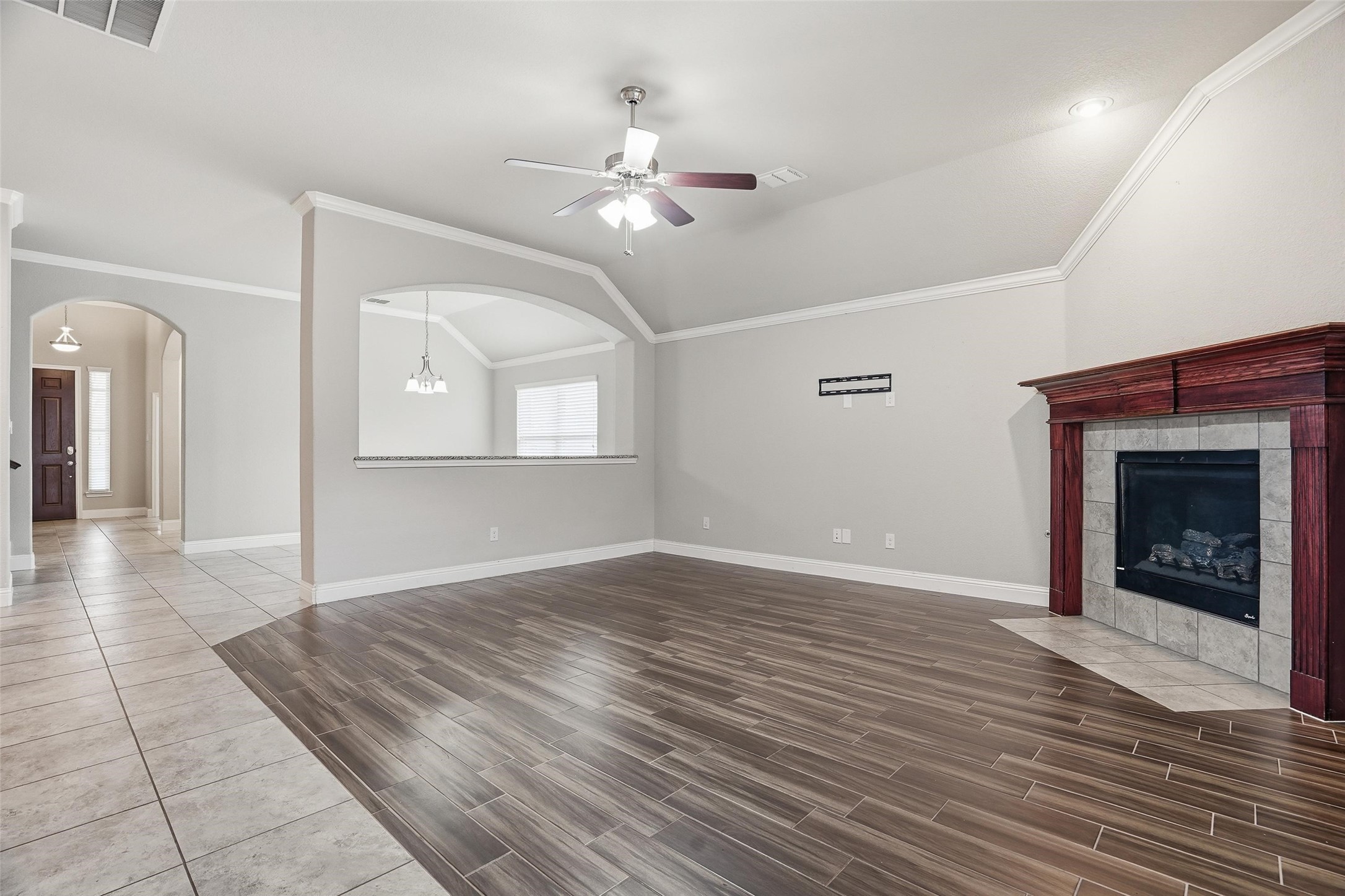 12016 Olinger Drive Fort Worth TX 76108