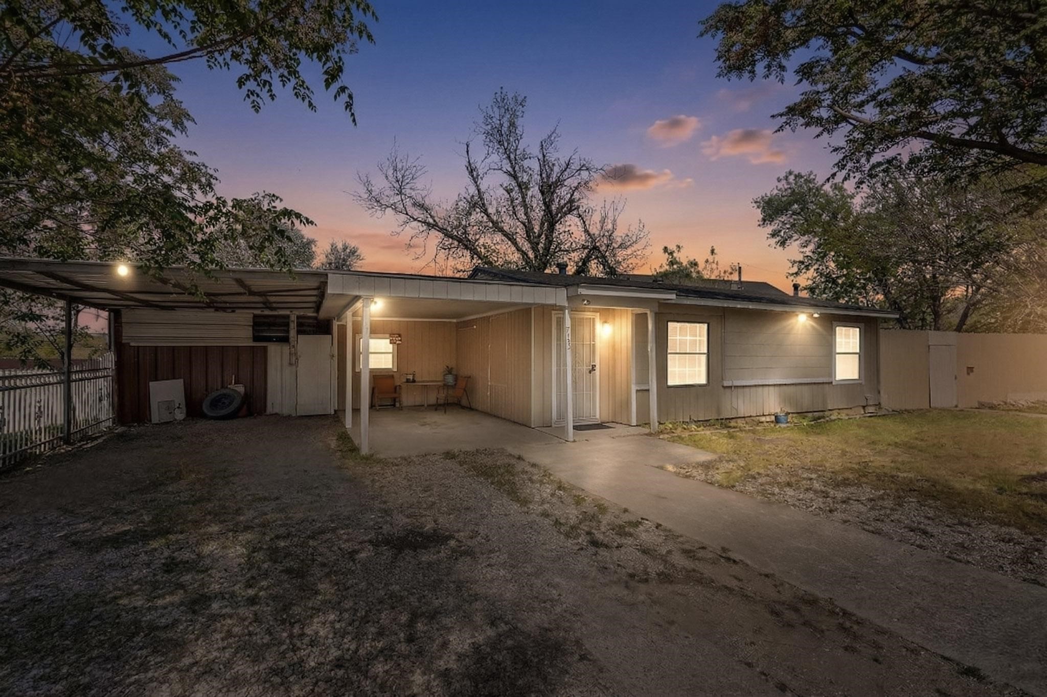 712 Hodgson Street Fort Worth TX 76115