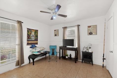 712 Hodgson Street Fort Worth TX 76115