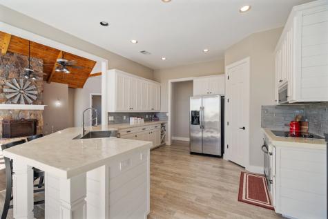 1943 Alsdorf Road Ennis TX 75119