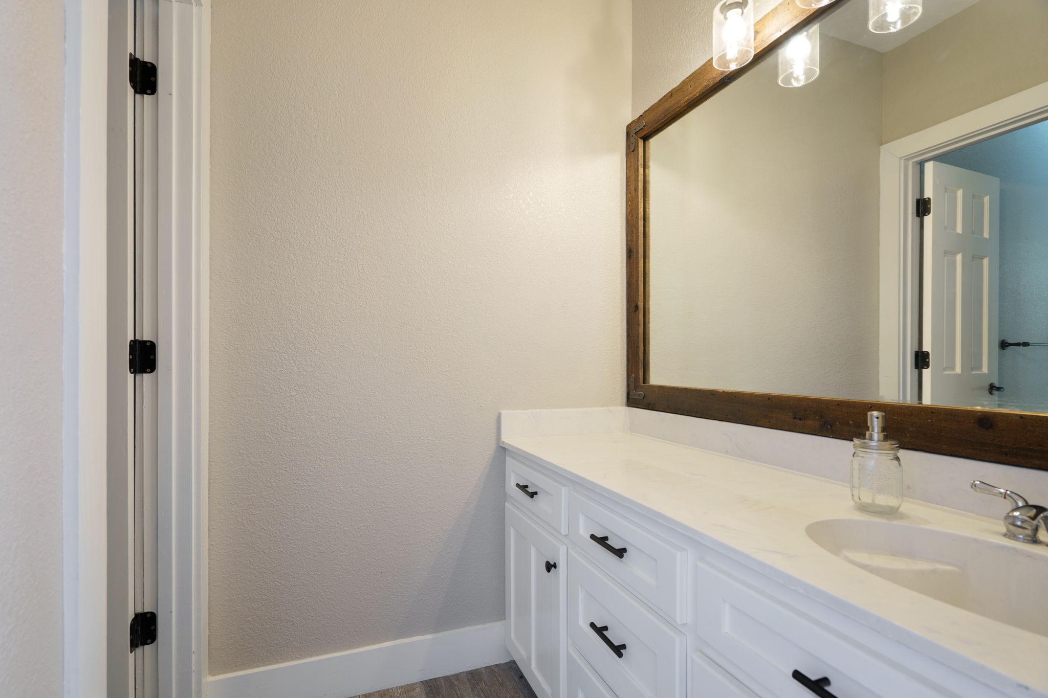 1943 Alsdorf Road Ennis TX 75119