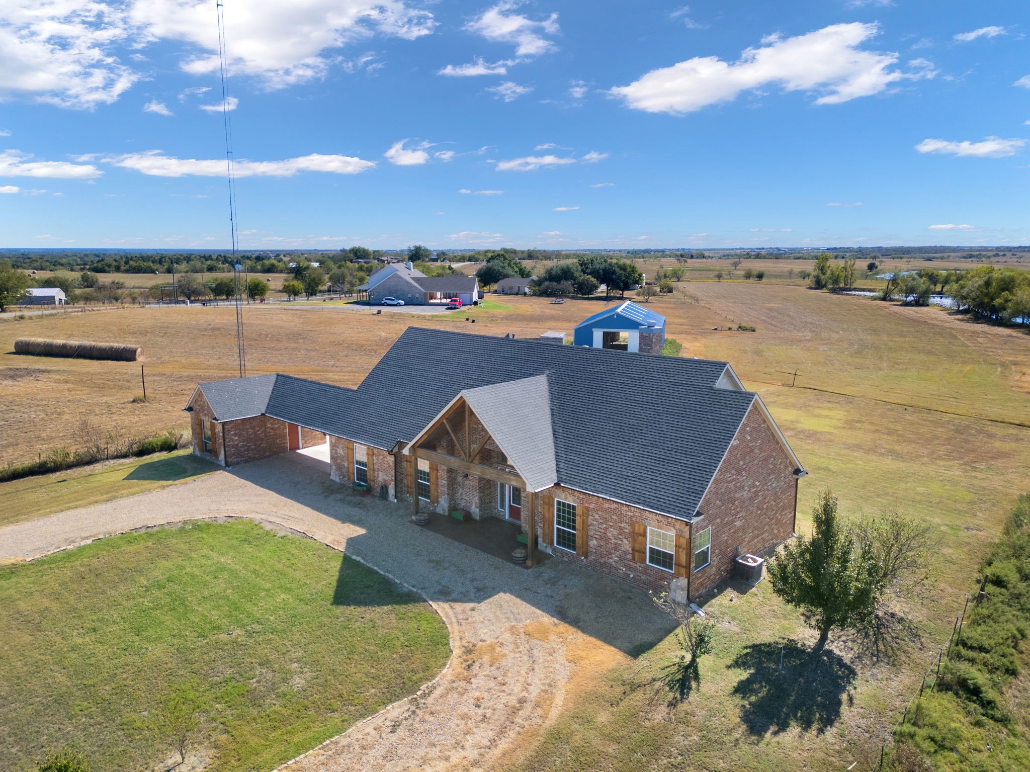 1943 Alsdorf Road Ennis TX 75119