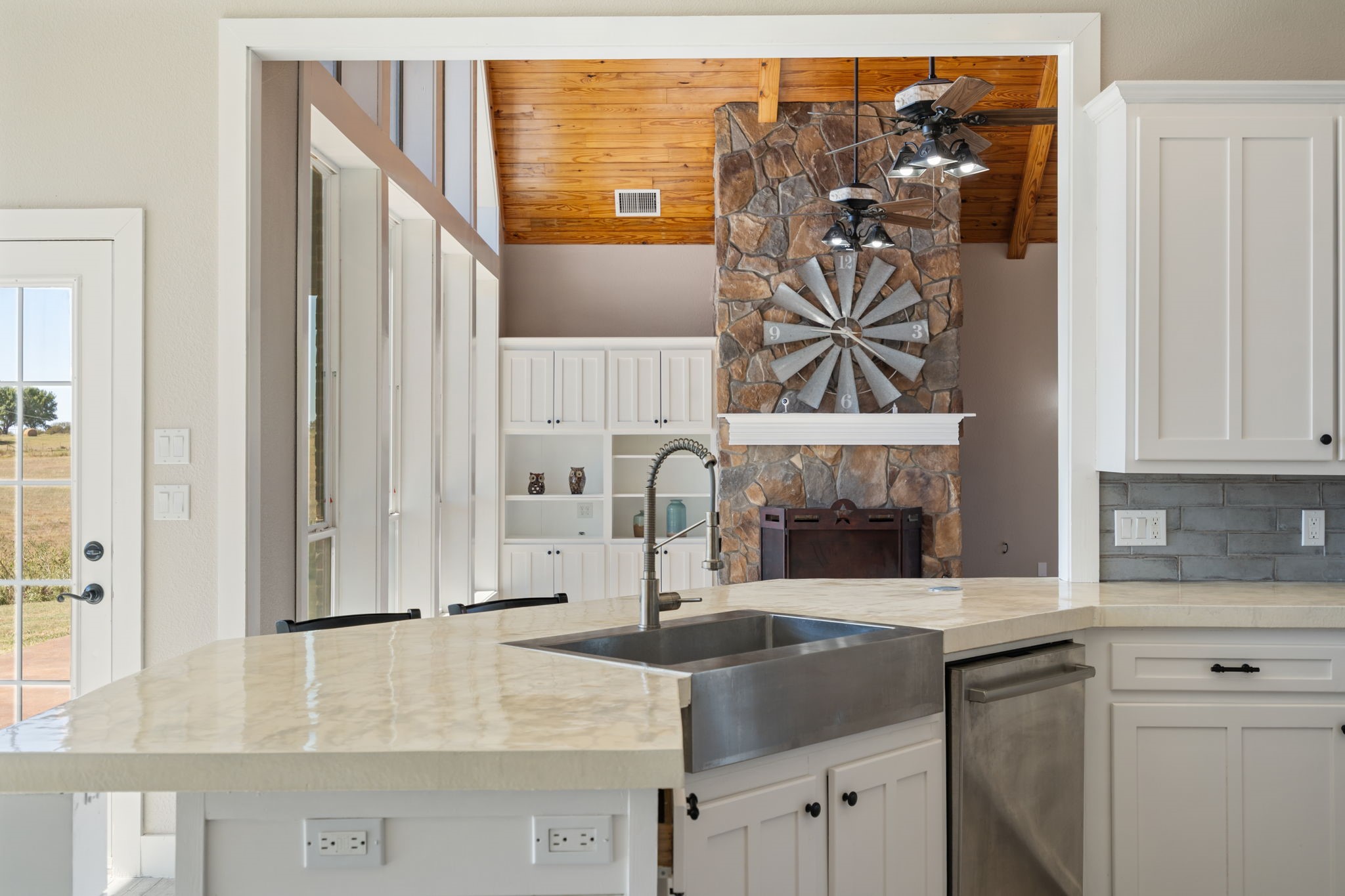 1943 Alsdorf Road Ennis TX 75119