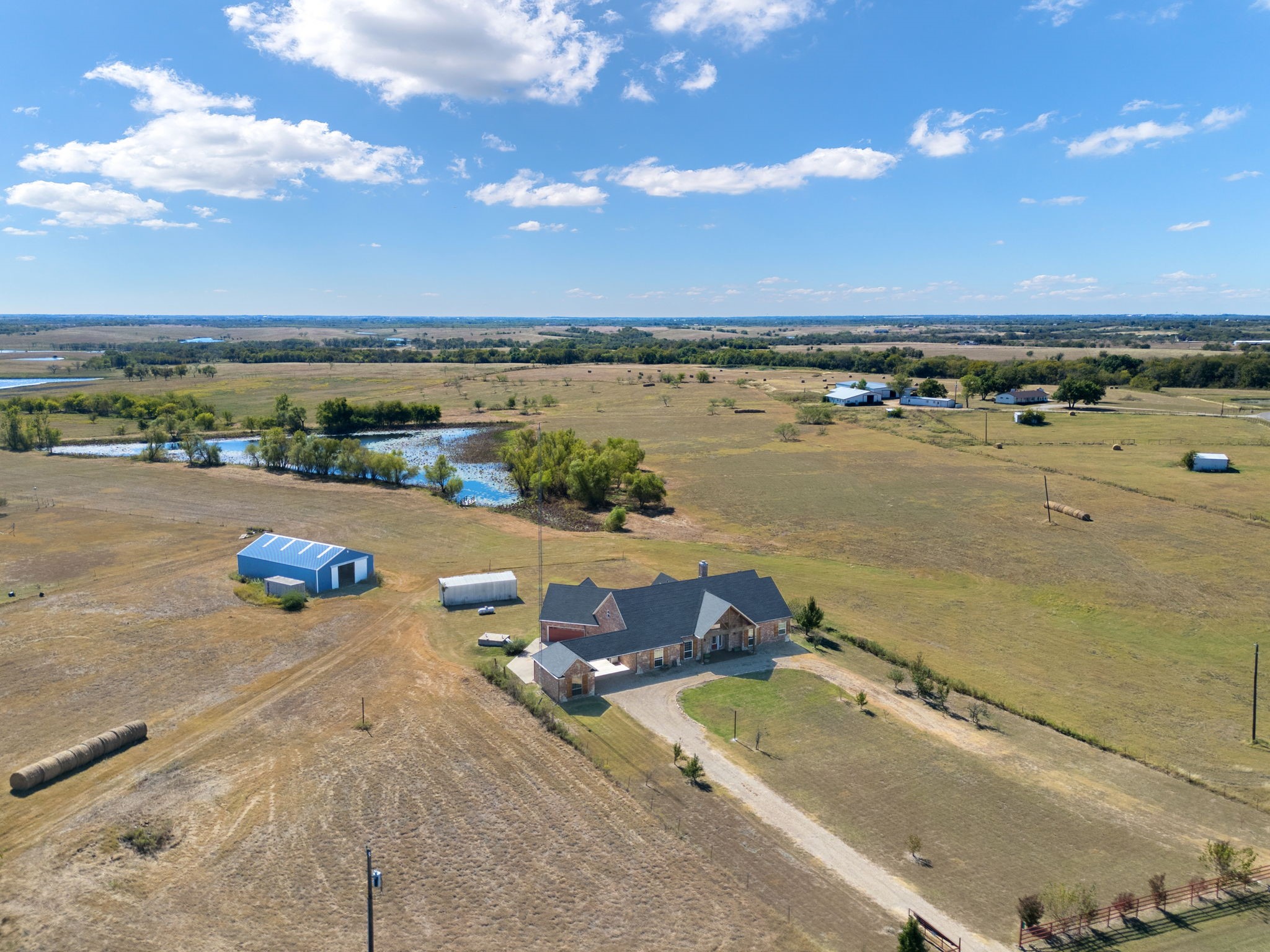 1943 Alsdorf Road Ennis TX 75119