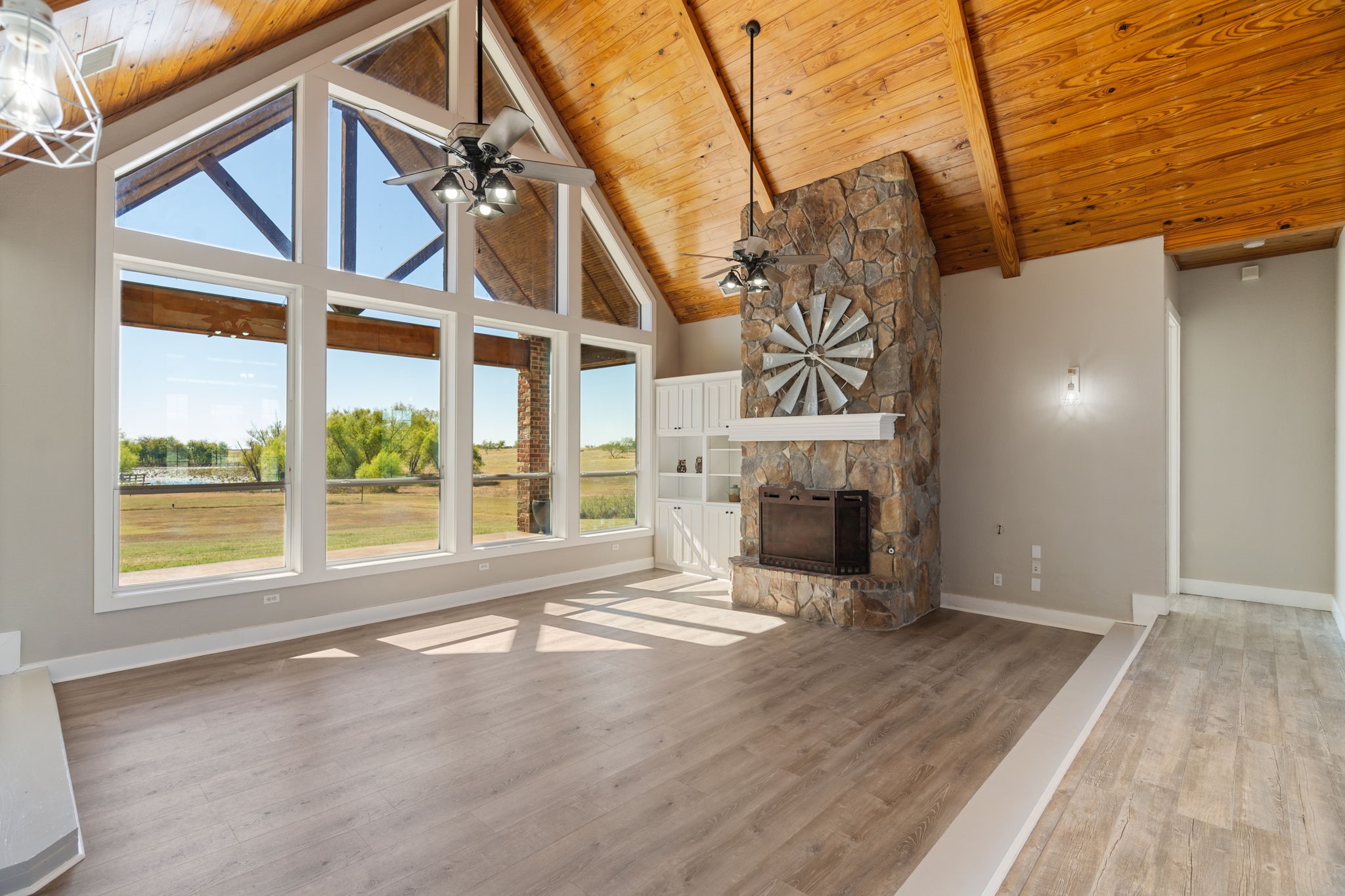 1943 Alsdorf Road Ennis TX 75119