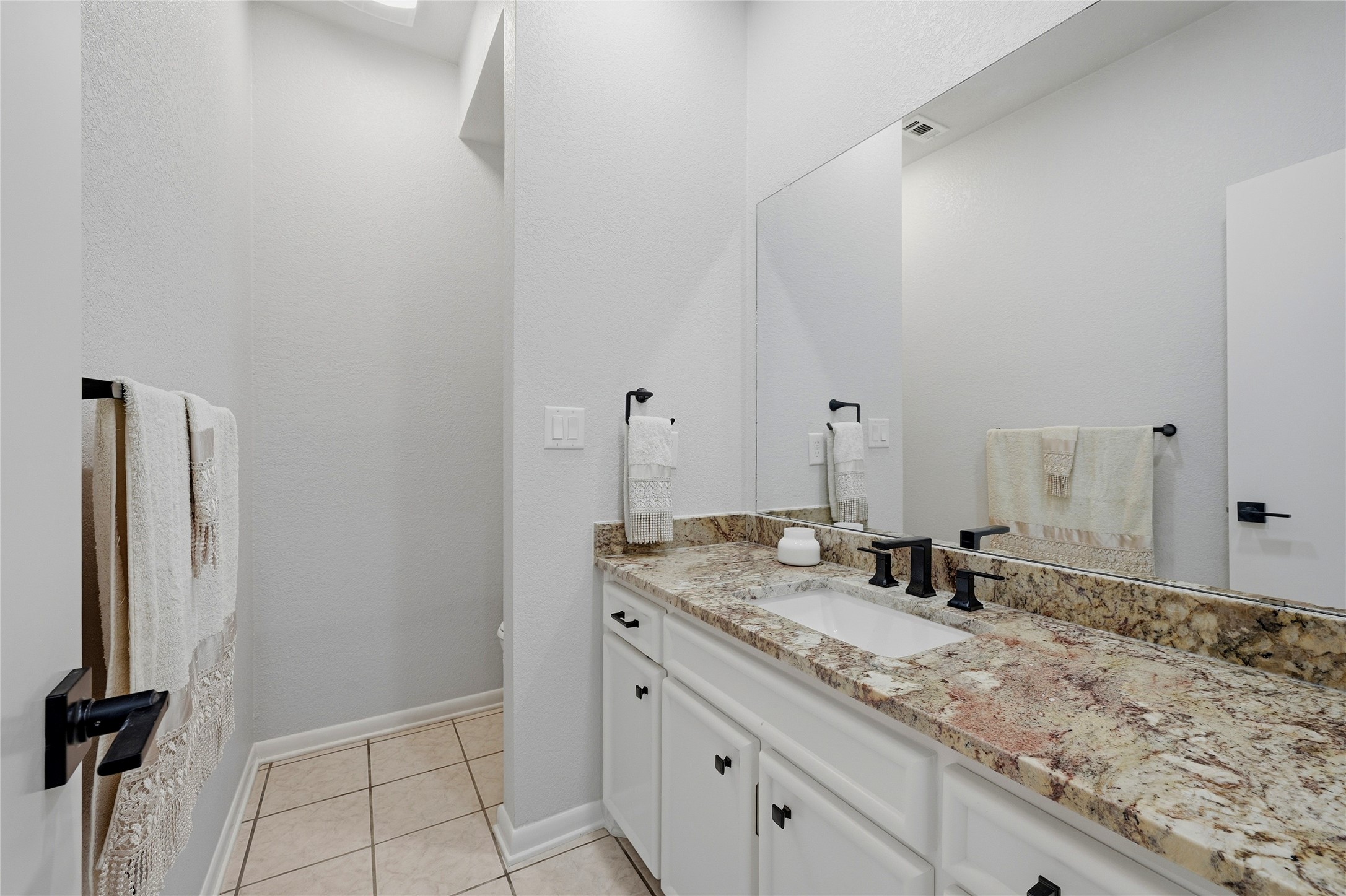 125 Greenway Bend Pottsboro TX 75076
