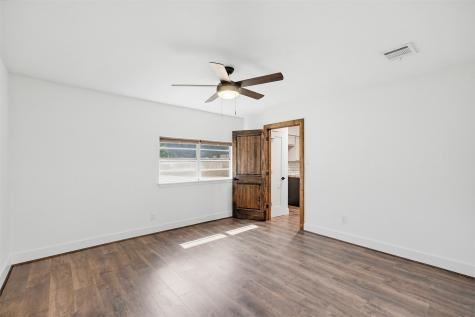 301 Bernice Court Burleson TX 76028