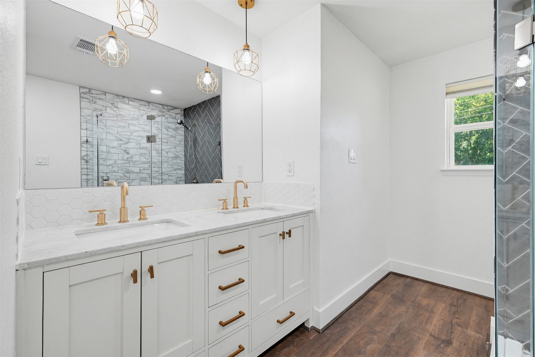 301 Bernice Court Burleson TX 76028
