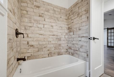 301 Bernice Court Burleson TX 76028
