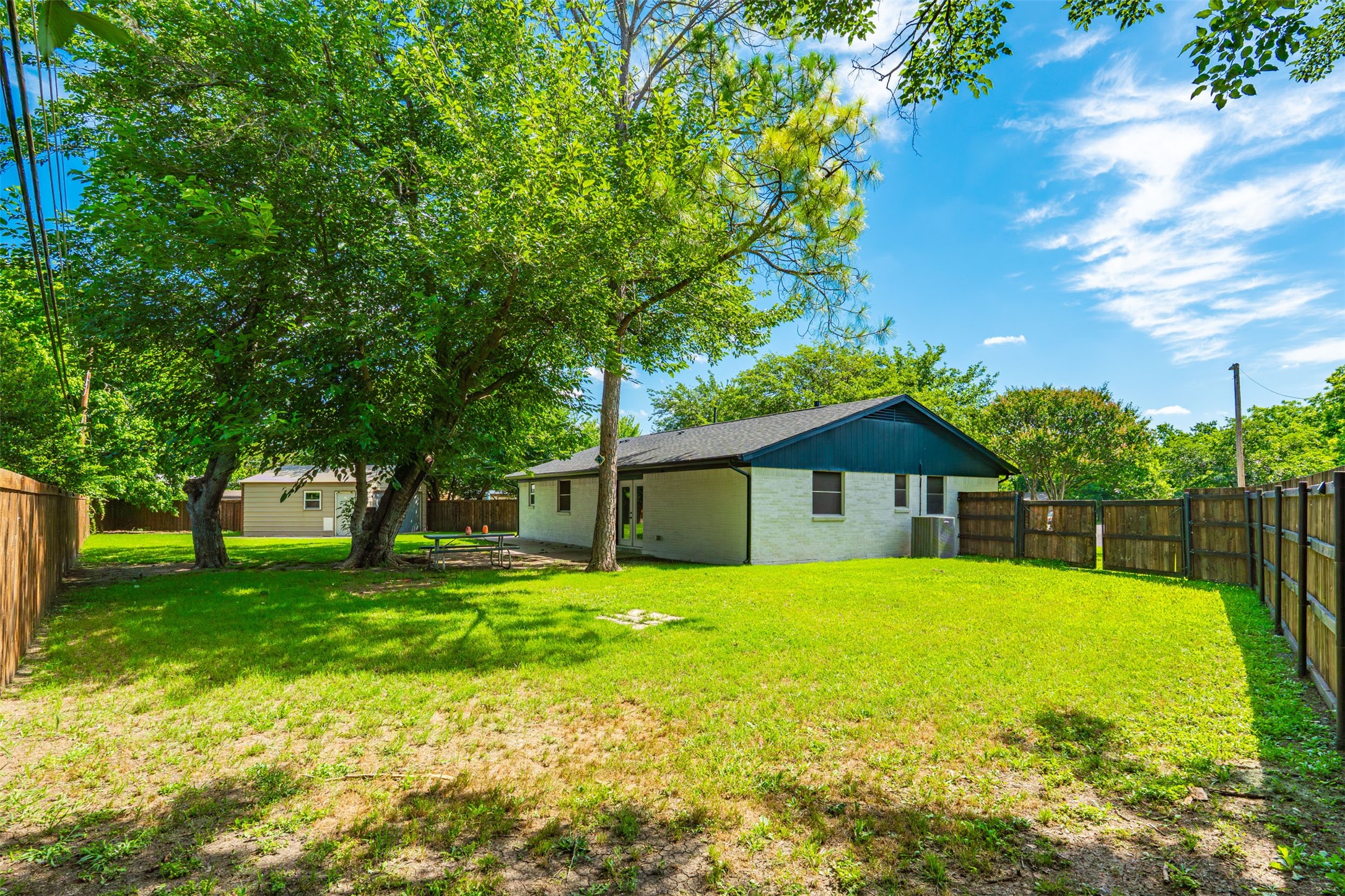301 Bernice Court Burleson TX 76028