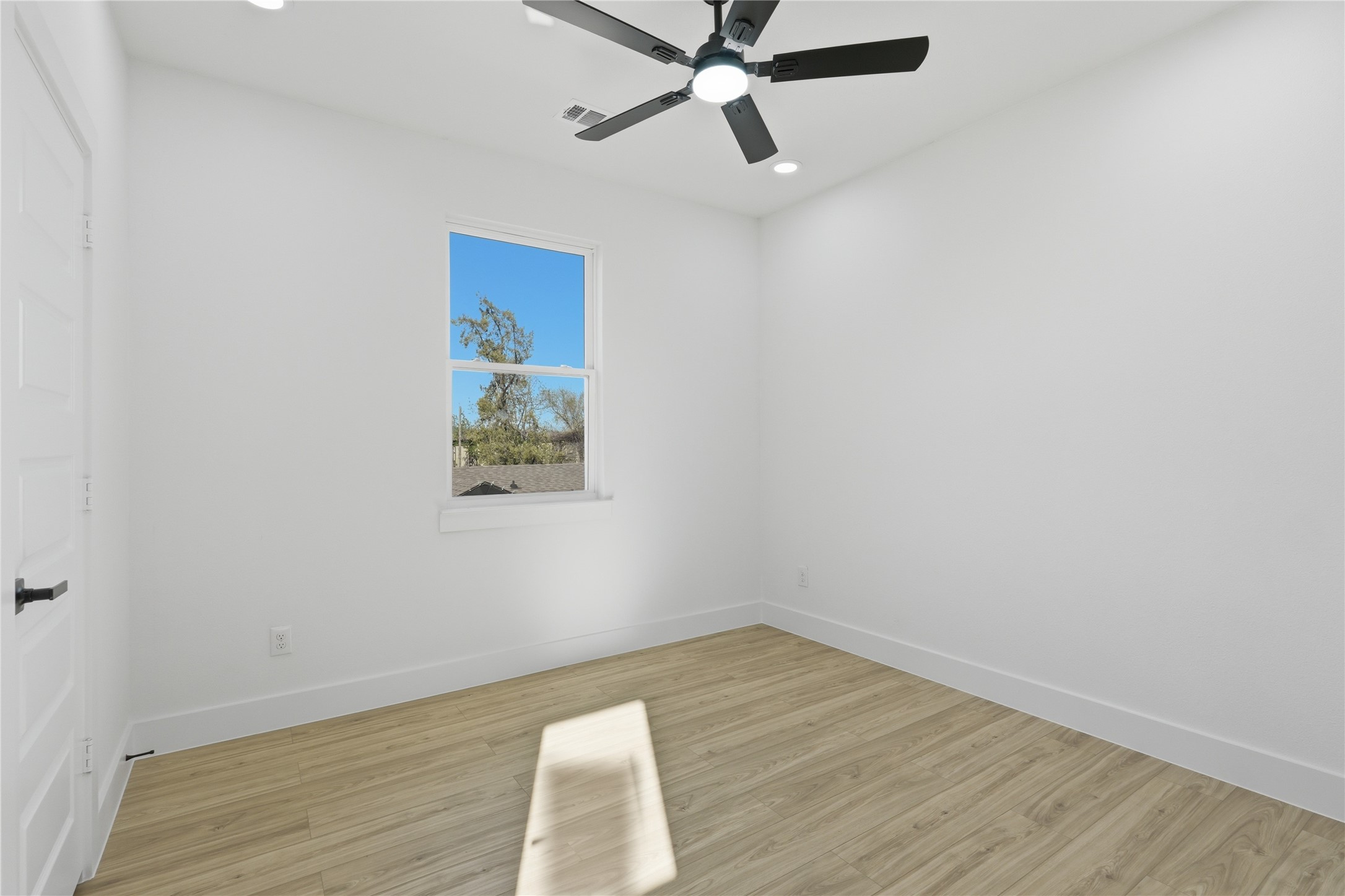 4215 Carpenter Avenue Dallas TX 75210