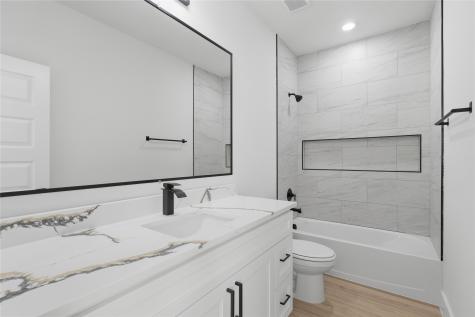 4215 Carpenter Avenue Dallas TX 75210