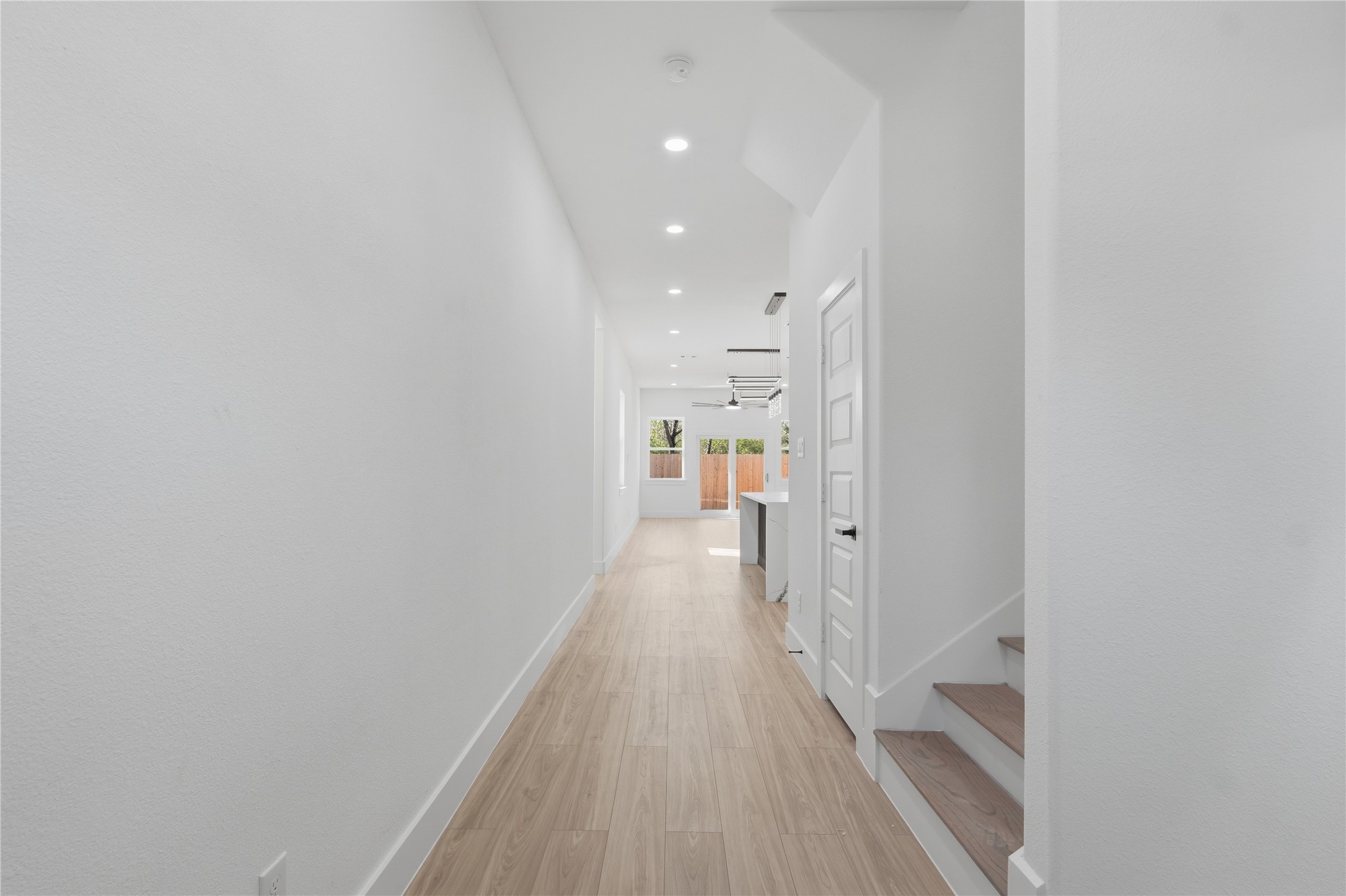 4215 Carpenter Avenue Dallas TX 75210