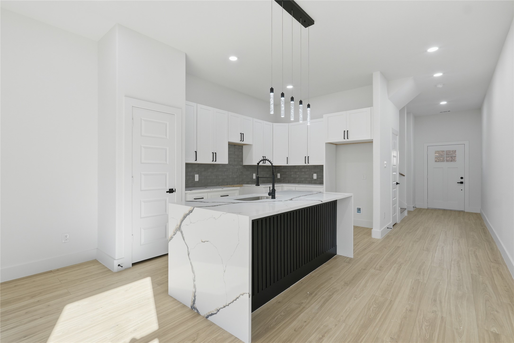 4215 Carpenter Avenue Dallas TX 75210