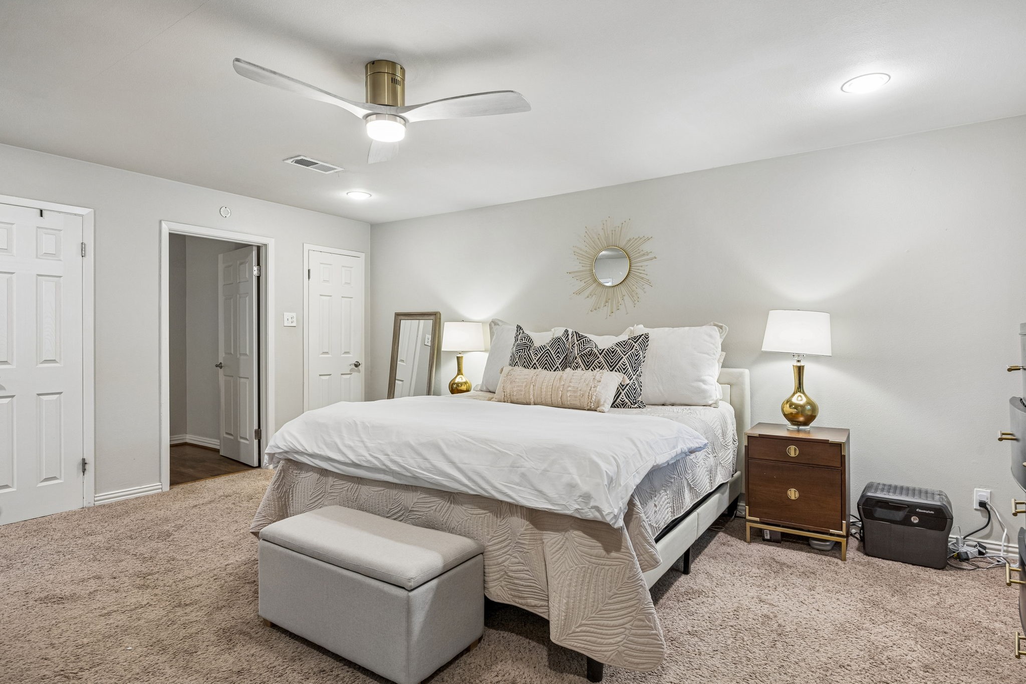 9605 Crestedge Drive Dallas TX 75238