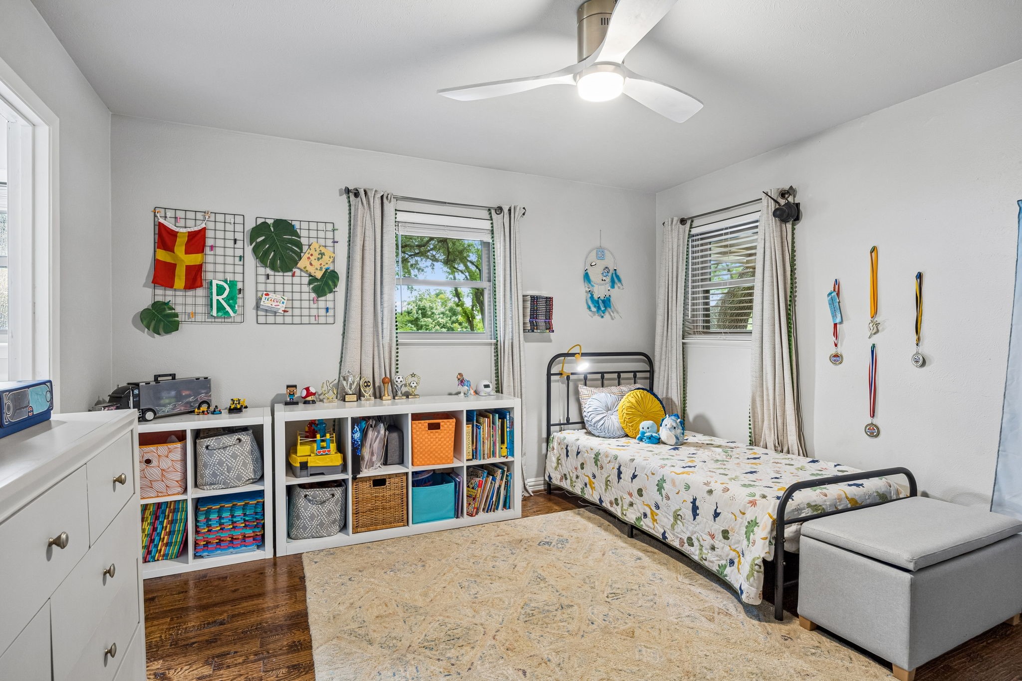 9605 Crestedge Drive Dallas TX 75238
