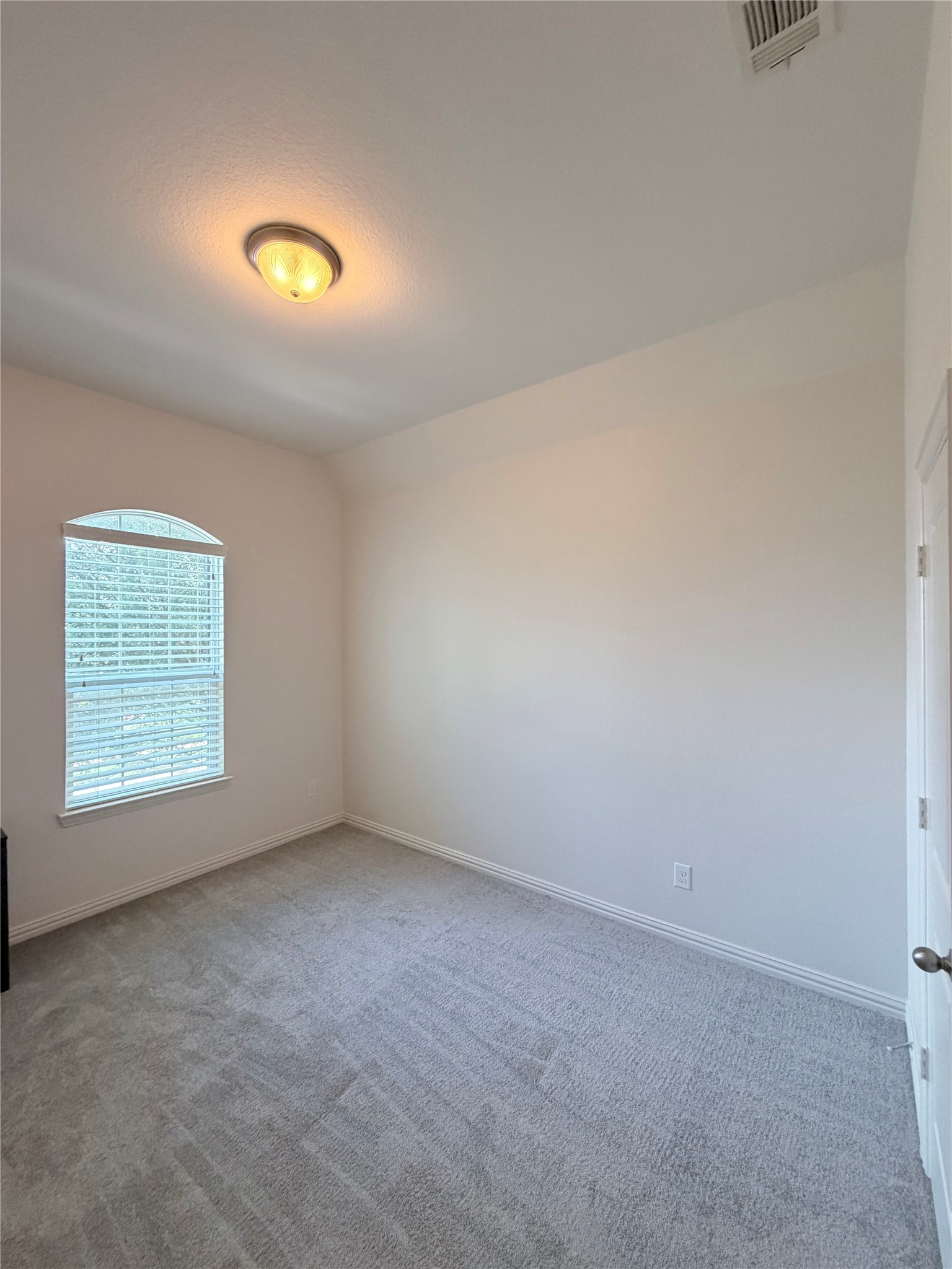 533 Shasta Street Desoto TX 75115