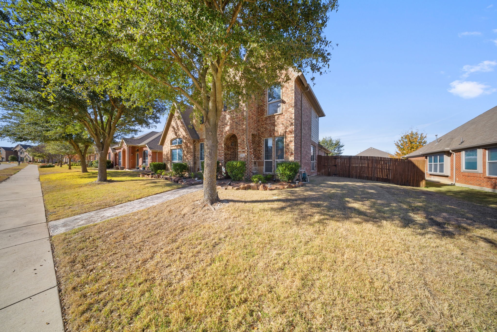 533 Shasta Street Desoto TX 75115