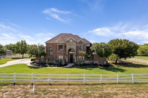 901 Creek Hollow Lane Fort Worth TX 76131